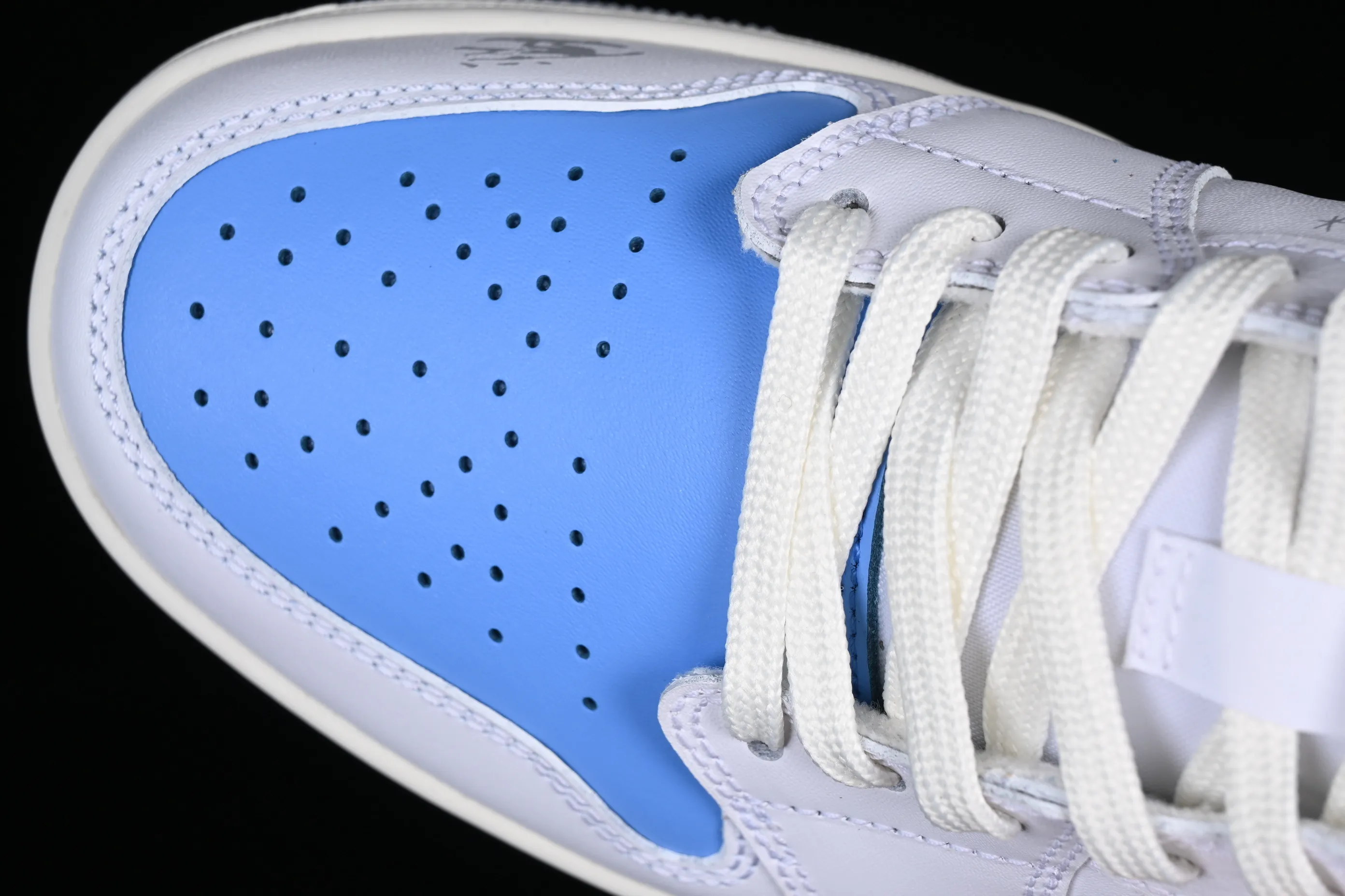 All categories Air Jordan Jordan series basketball shoes Air Jordan 1 Low G version pure original Air Jordan 1 Low "Born To Fly" AJ1 Joe 1 blue and white flame FJ7219-441